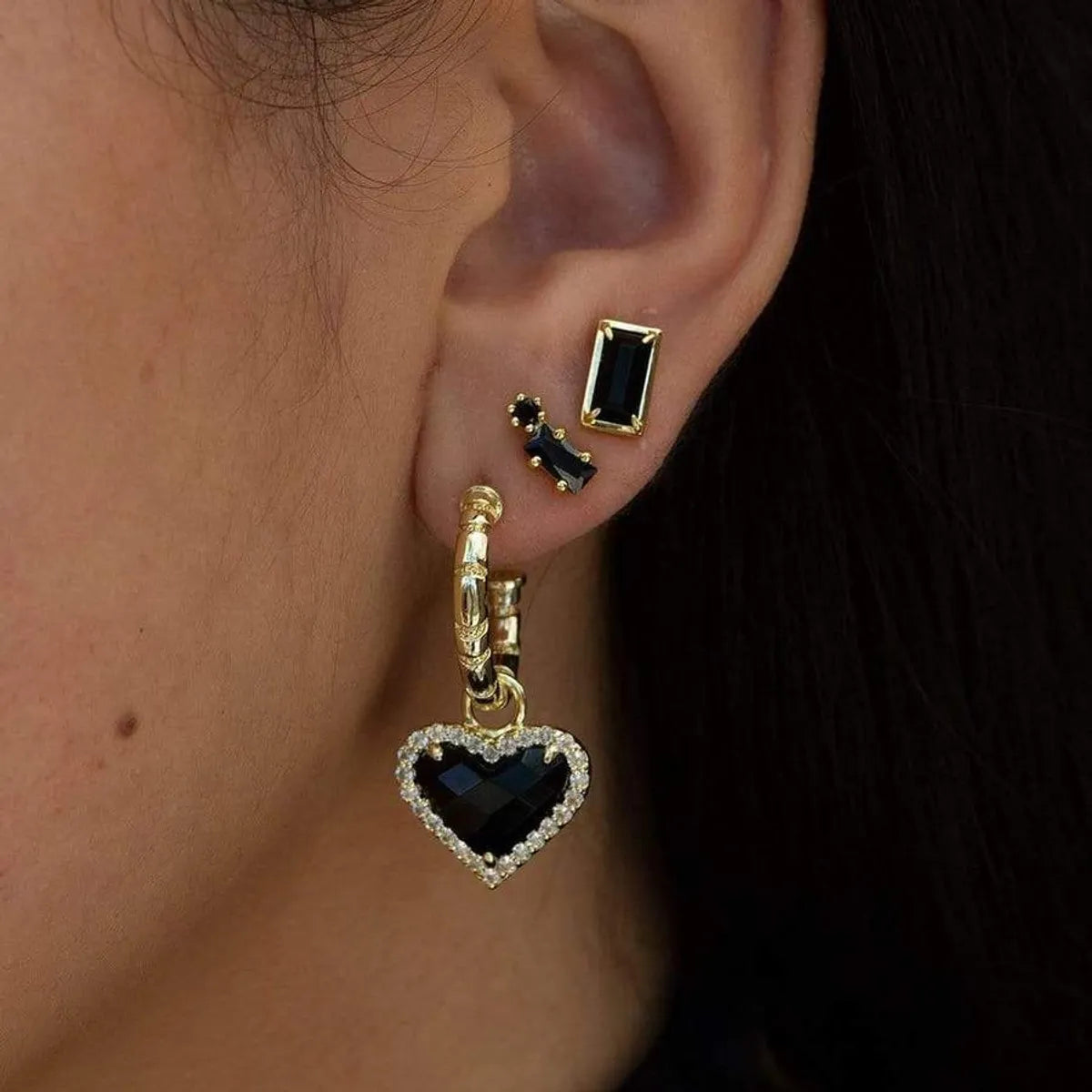 1 Pair Elegant Shiny C Shape Heart Shape Inlay Brass Zircon 18K Gold Plated Drop Earrings