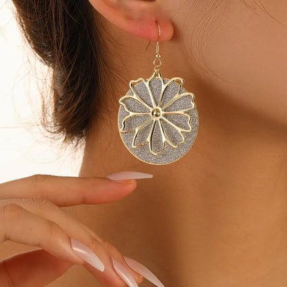 1 Pair Elegant Shiny Flower Sequin Iron 14K Gold Plated Drop Earrings