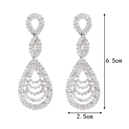 1 Pair Elegant Shiny Geometric Inlay Alloy Rhinestones Silver Plated Drop Earrings