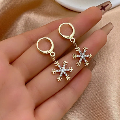 1 Pair Elegant Shiny Snowflake Plating Inlay Copper Zircon White Gold Plated Gold Plated Drop Earrings