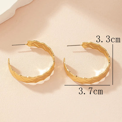 1 Pair Elegant Simple Style C Shape Iron Ear Studs