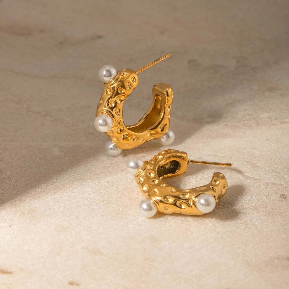 1 Pair Elegant Simple Style C Shape Plating Inlay Stainless Steel Artificial Pearls 18K Gold Plated Ear Studs