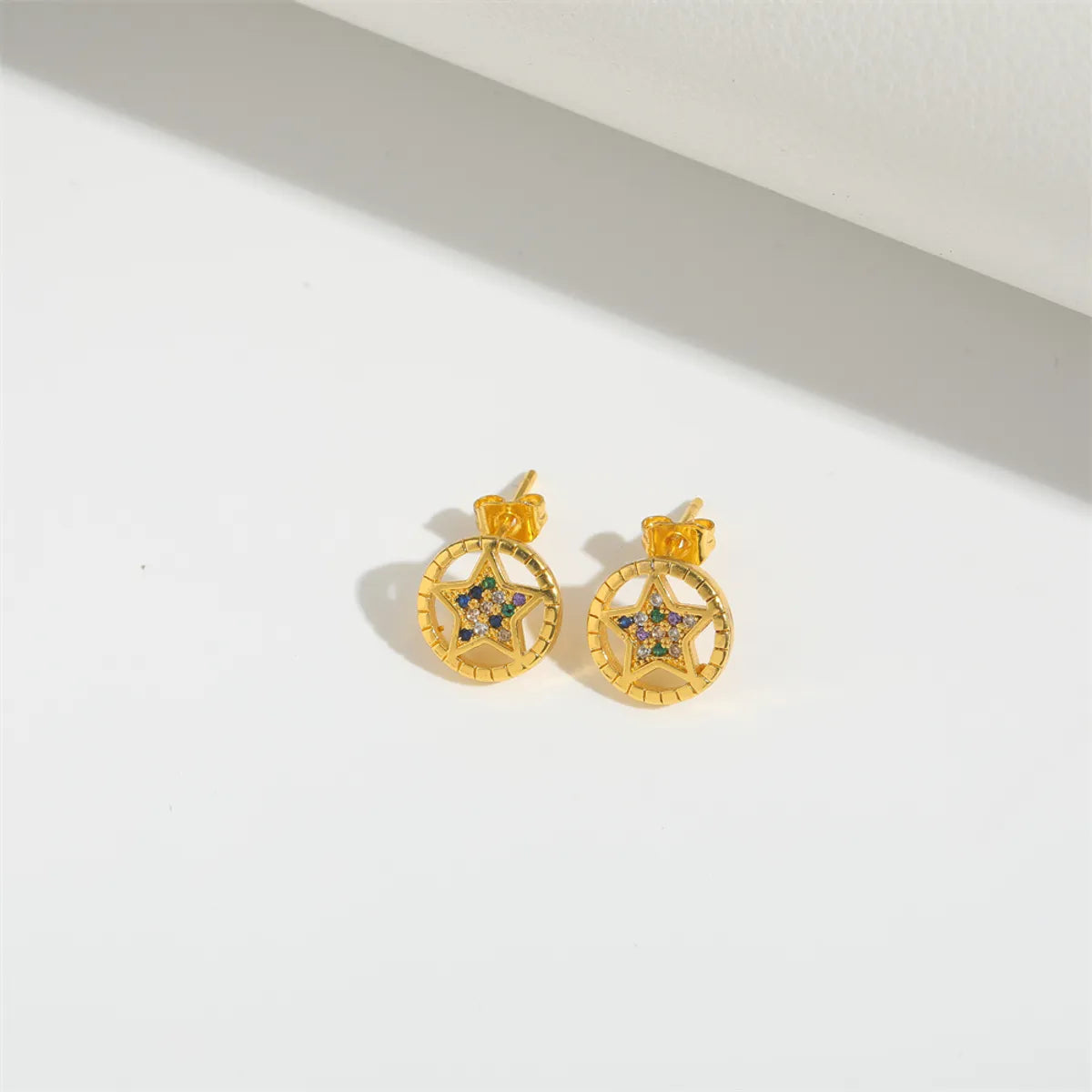 1 Pair Elegant Simple Style Commute Cross Star Flower Inlay Copper Zircon 14K Gold Plated Ear Studs