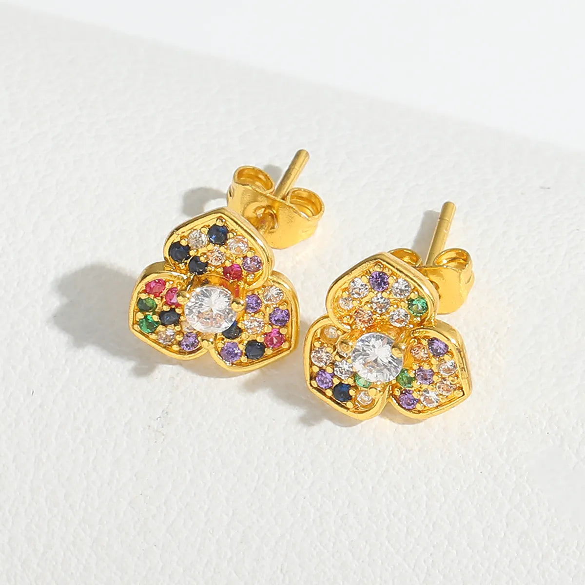 1 Pair Elegant Simple Style Commute Cross Star Flower Inlay Copper Zircon 14K Gold Plated Ear Studs