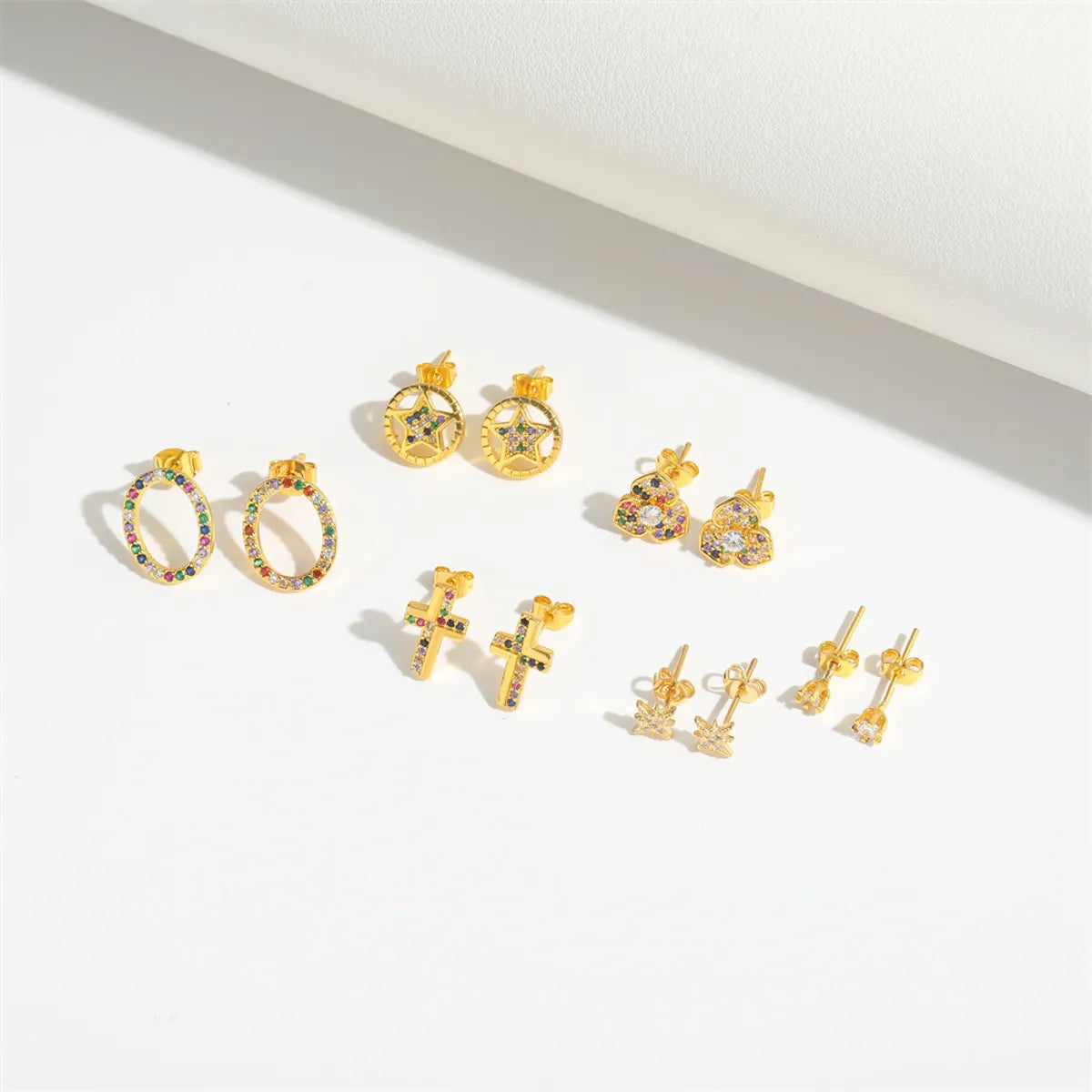 1 Pair Elegant Simple Style Commute Cross Star Flower Inlay Copper Zircon 14K Gold Plated Ear Studs