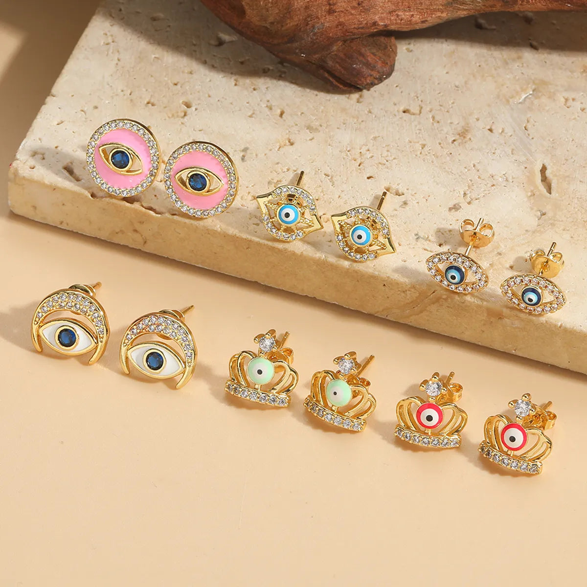 1 Pair Elegant Simple Style Commute Devil'S Eye Crown Enamel Inlay Copper Zircon 14K Gold Plated Ear Studs