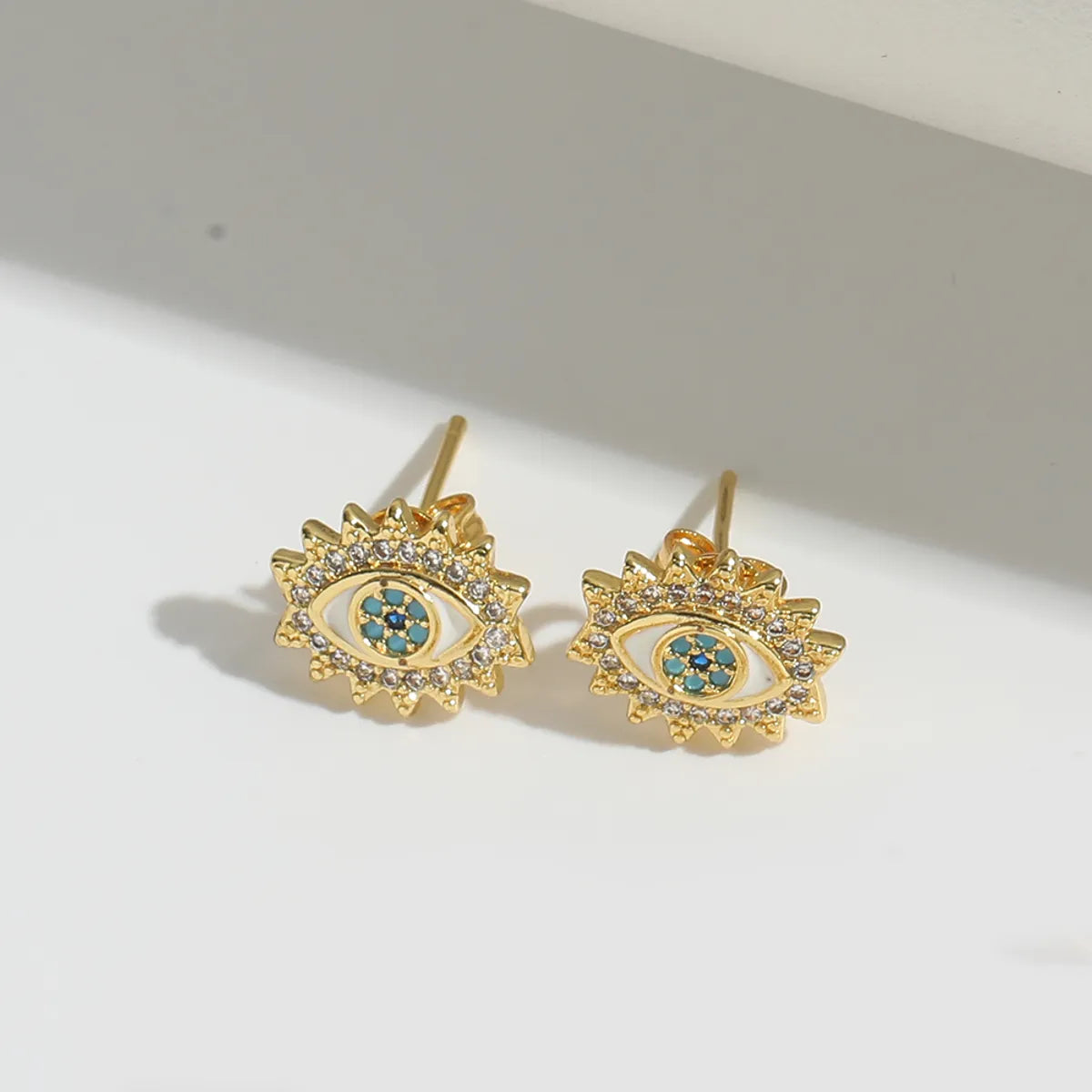 1 Pair Elegant Simple Style Commute Devil'S Eye Enamel Inlay Copper Zircon 14K Gold Plated Ear Studs