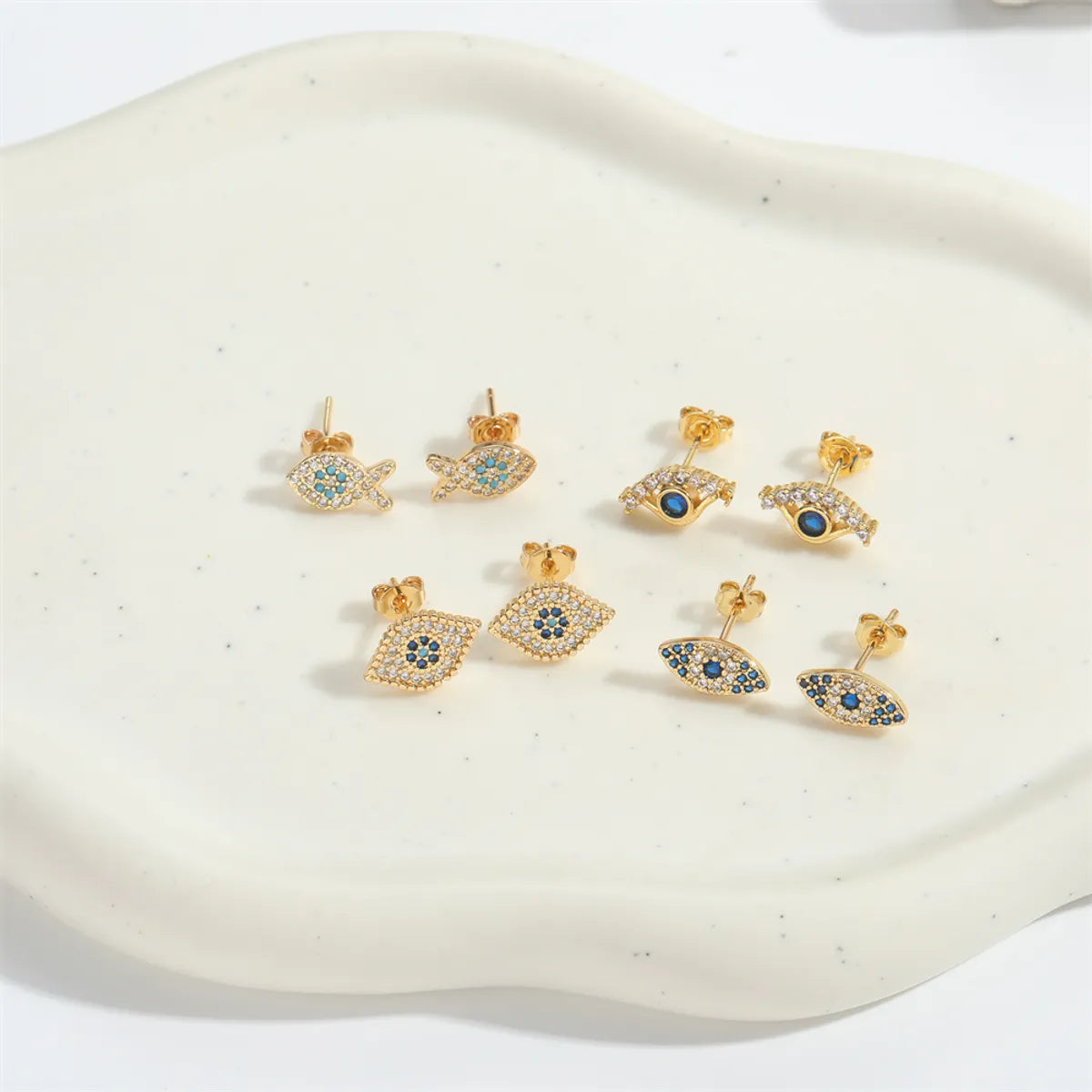 1 Pair Elegant Simple Style Commute Devil'S Eye Enamel Inlay Copper Zircon 14K Gold Plated Ear Studs