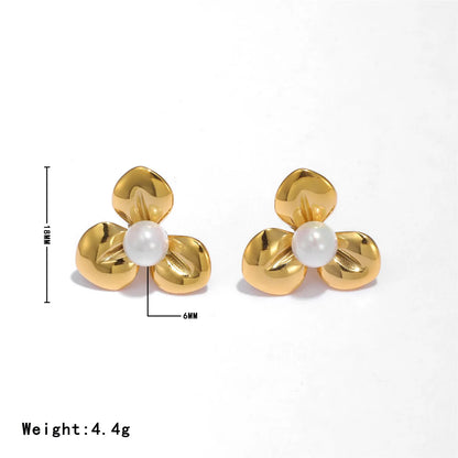 1 Pair Elegant Simple Style Commute Flower Plating 304 Stainless Steel Artificial Pearls White Gold Plated Gold Plated Ear Studs