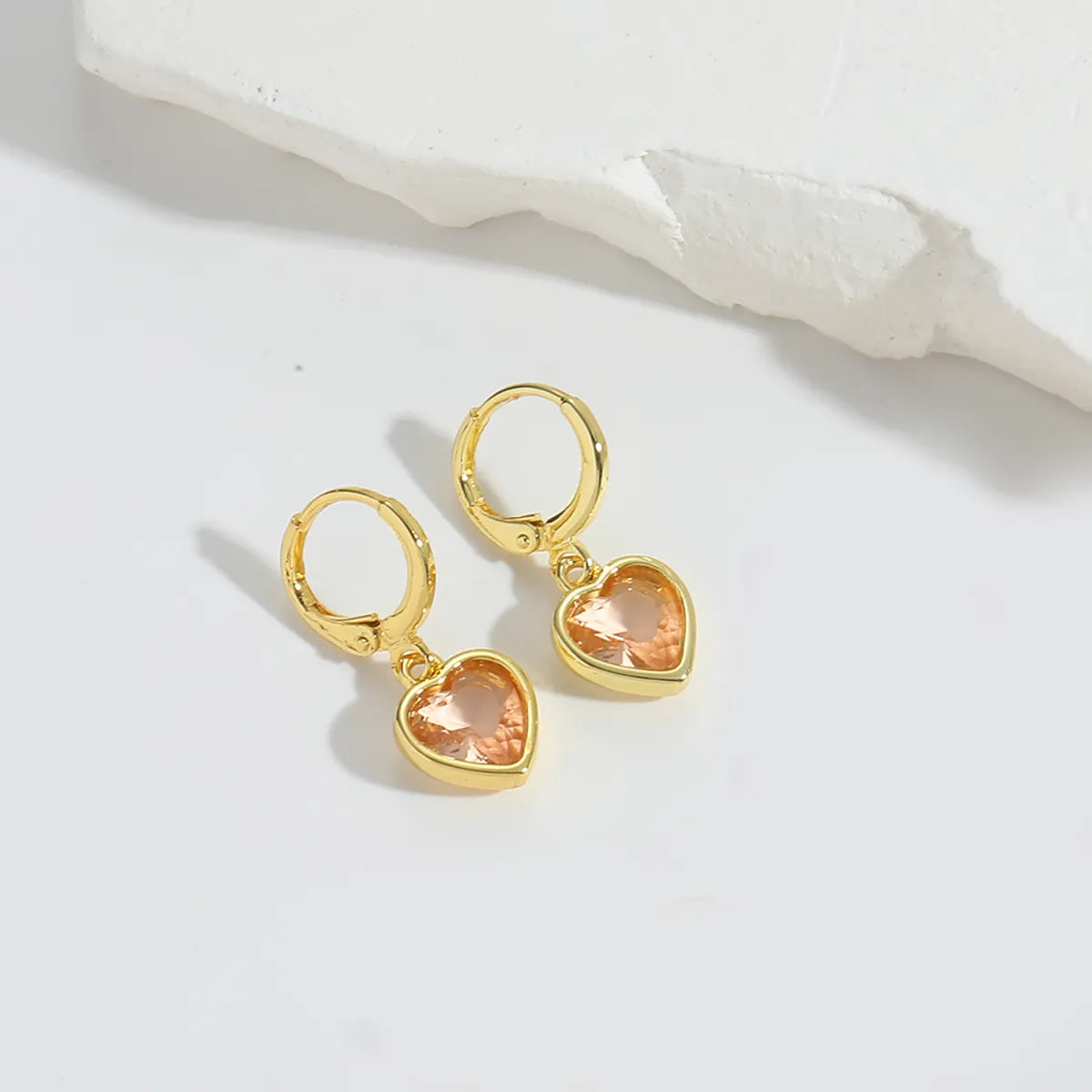 1 Pair Elegant Simple Style Commute Heart Shape Inlay Copper Zircon 14K Gold Plated Drop Earrings