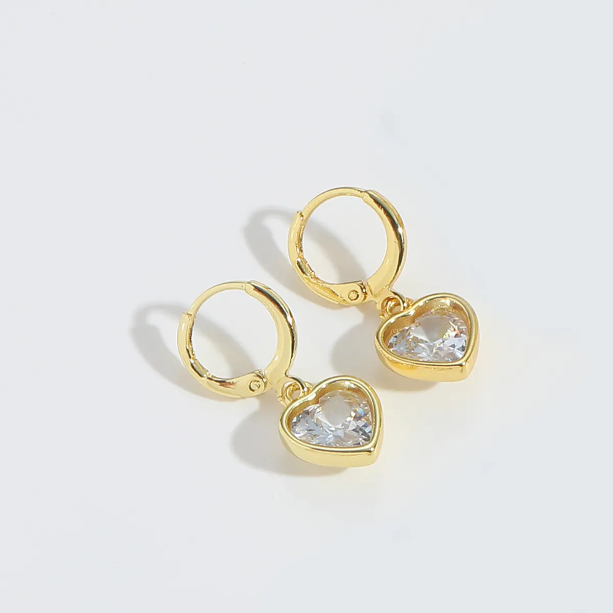 1 Pair Elegant Simple Style Commute Heart Shape Inlay Copper Zircon 14K Gold Plated Drop Earrings