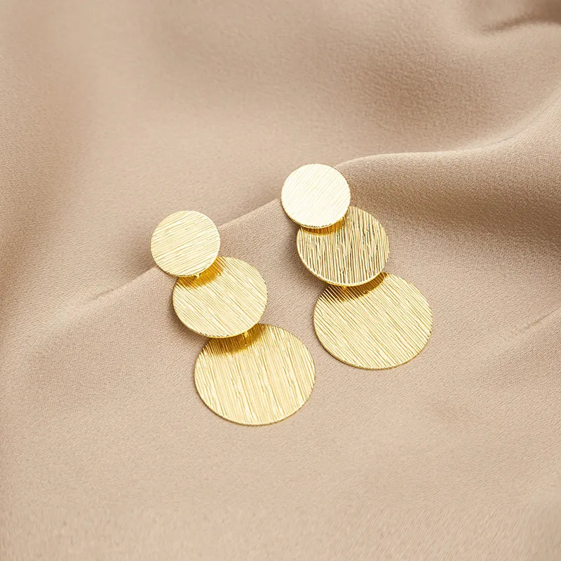 1 Pair Elegant Simple Style Commute Round Ferroalloy 14K Gold Plated Drop Earrings