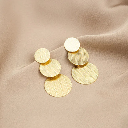 1 Pair Elegant Simple Style Commute Round Ferroalloy 14K Gold Plated Drop Earrings