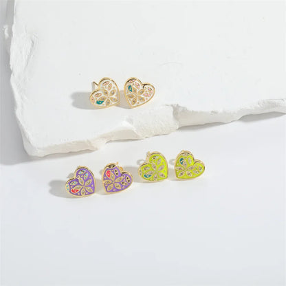 1 Pair Elegant Simple Style Commute Round Heart Shape Flower Enamel Inlay Copper Zircon 14K Gold Plated Ear Studs