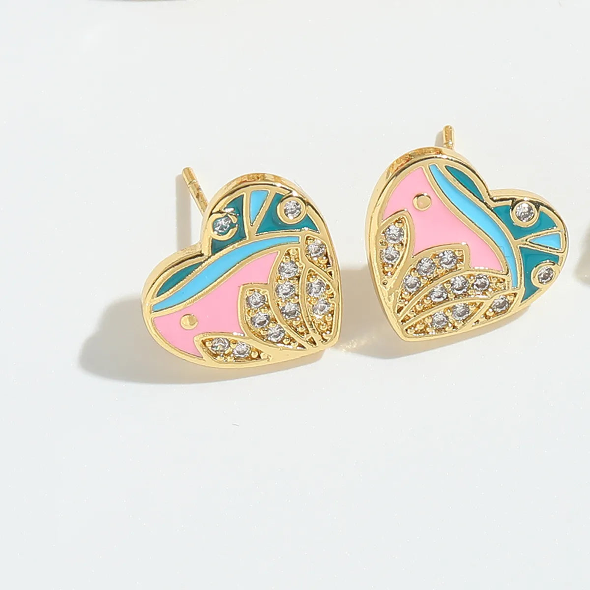 1 Pair Elegant Simple Style Commute Triangle Heart Shape Enamel Inlay Copper Zircon 14K Gold Plated Ear Studs