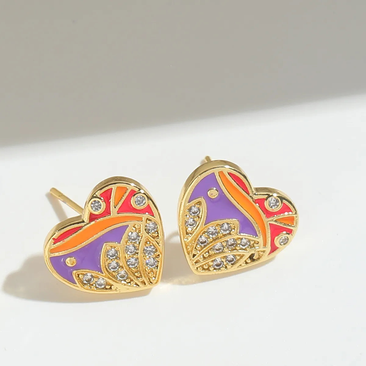 1 Pair Elegant Simple Style Commute Triangle Heart Shape Enamel Inlay Copper Zircon 14K Gold Plated Ear Studs