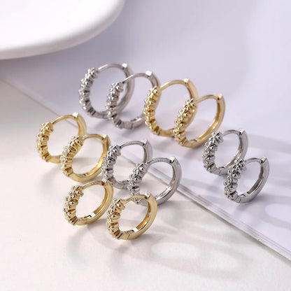 1 Pair Elegant Simple Style Flower Copper K Gold Plated White Gold Plated Hoop Earrings