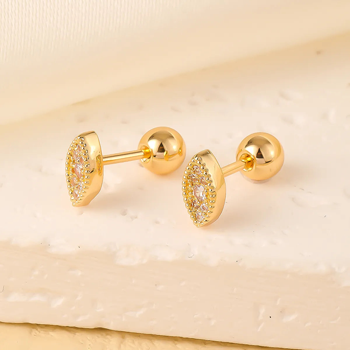 1 Pair Elegant Simple Style Geometric Heart Shape Butterfly Inlay 304 Stainless Steel Copper Zircon Gold Plated Ear Studs