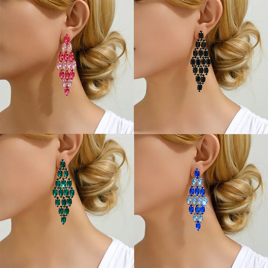 1 Pair Elegant Simple Style Geometric Maple Leaf Tassel Plating Inlay Ferroalloy Rhinestones Dangling Earrings