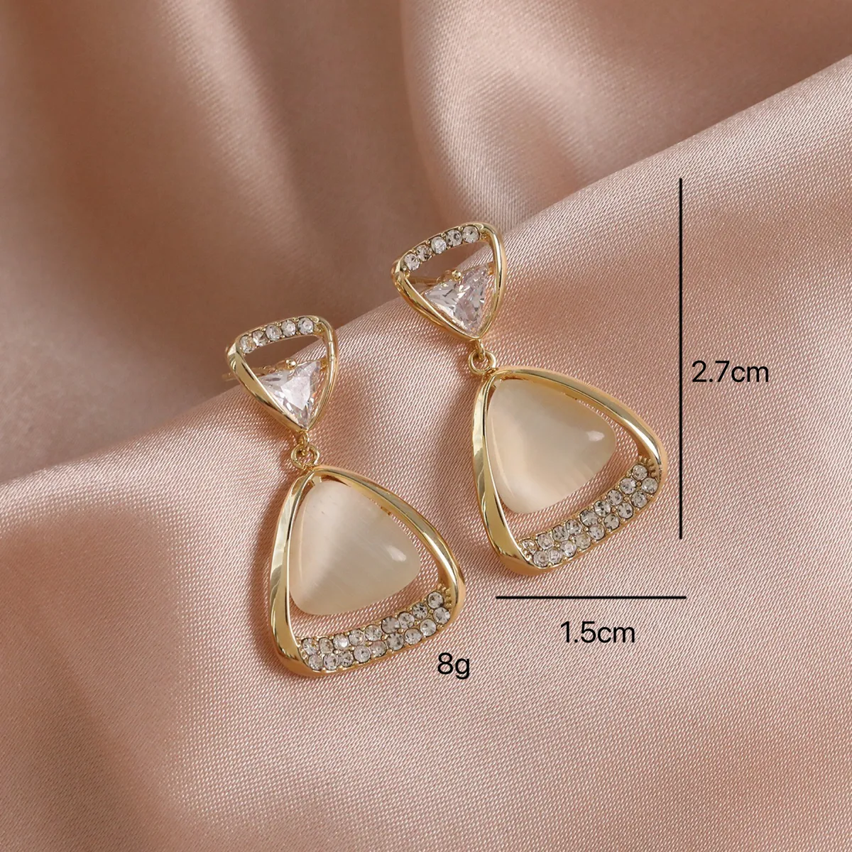 1 Pair Elegant Simple Style Geometric Plating Inlay Alloy Rhinestones Opal Drop Earrings