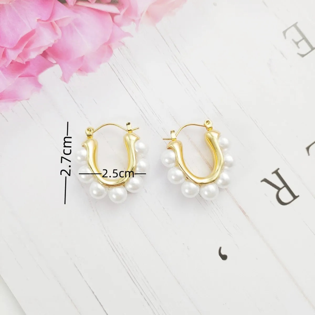 1 Pair Elegant Simple Style Geometric Plating Inlay Titanium Steel Artificial Pearls 18k Gold Plated Earrings