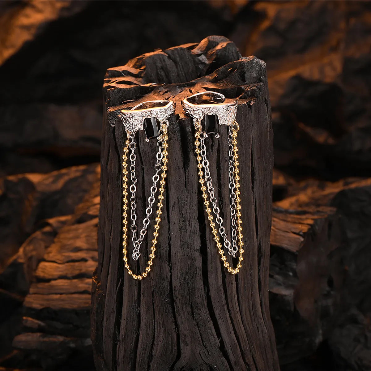 1 Pair Elegant Simple Style Geometric Tassel Plating Inlay Copper Zircon White Gold Plated Ear Cuffs