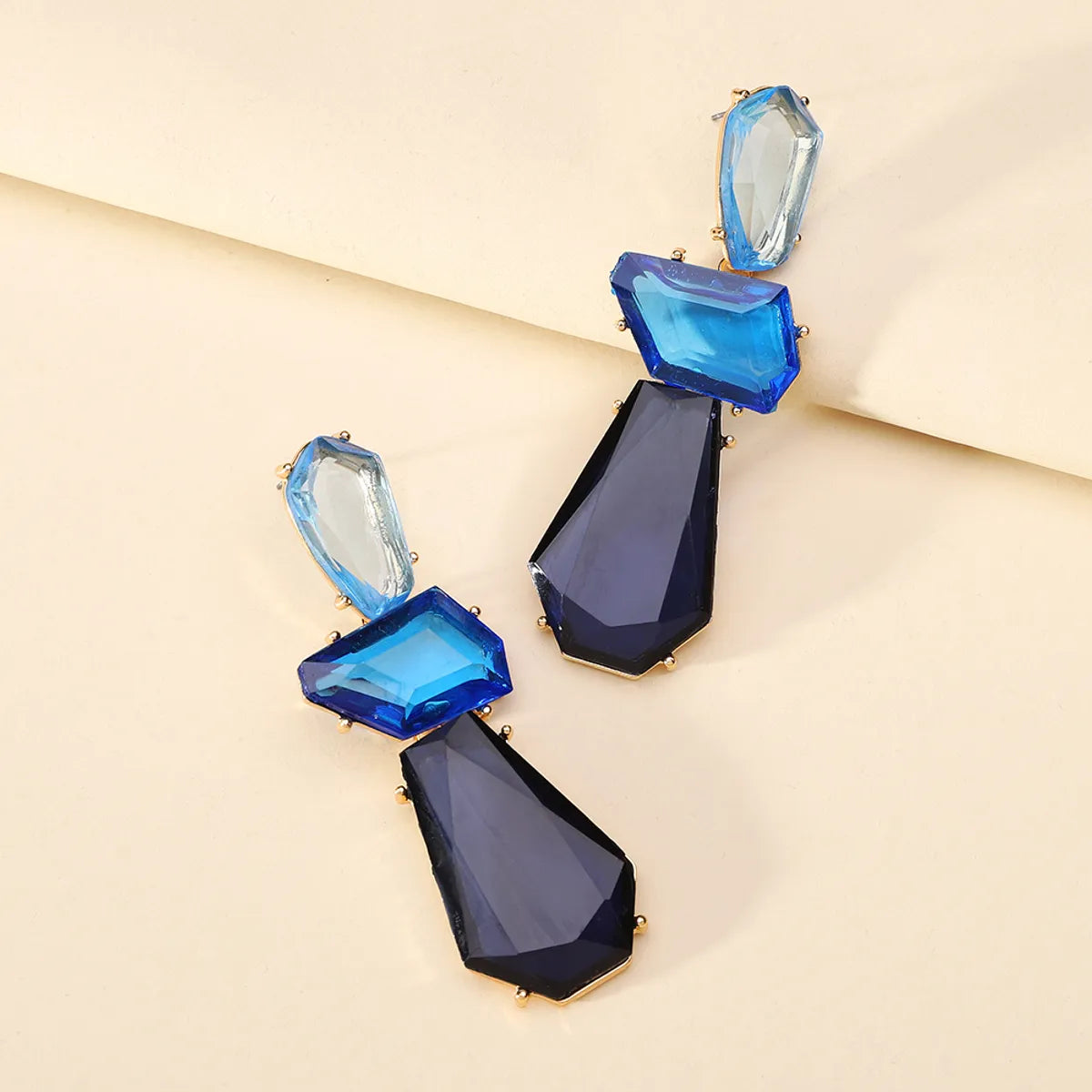 1 Pair Elegant Simple Style Geometric Water Droplets Inlay Alloy Resin Drop Earrings