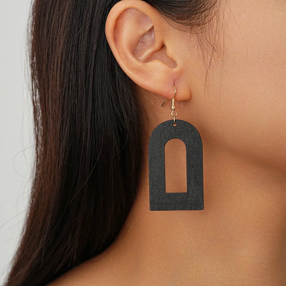 1 Pair Elegant Simple Style Geometric Wood Drop Earrings