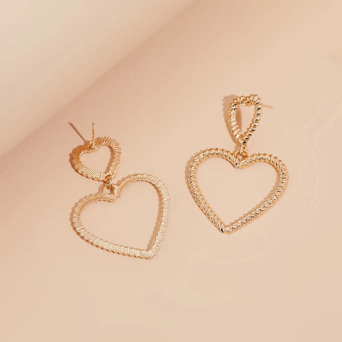 1 Pair Elegant Simple Style Heart Shape Alloy Drop Earrings