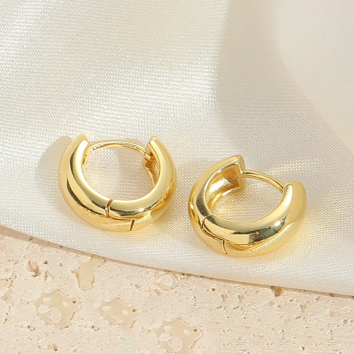 1 Pair Elegant Simple Style Heart Shape Plating Copper 14K Gold Plated Earrings