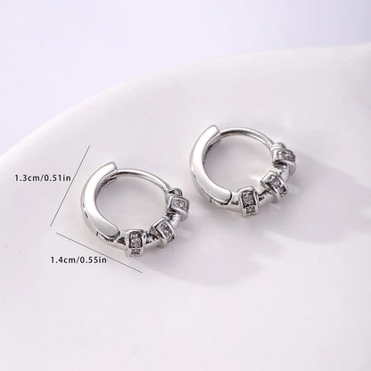 1 Pair Elegant Simple Style Round Copper Zircon Silver Plated Hoop Earrings