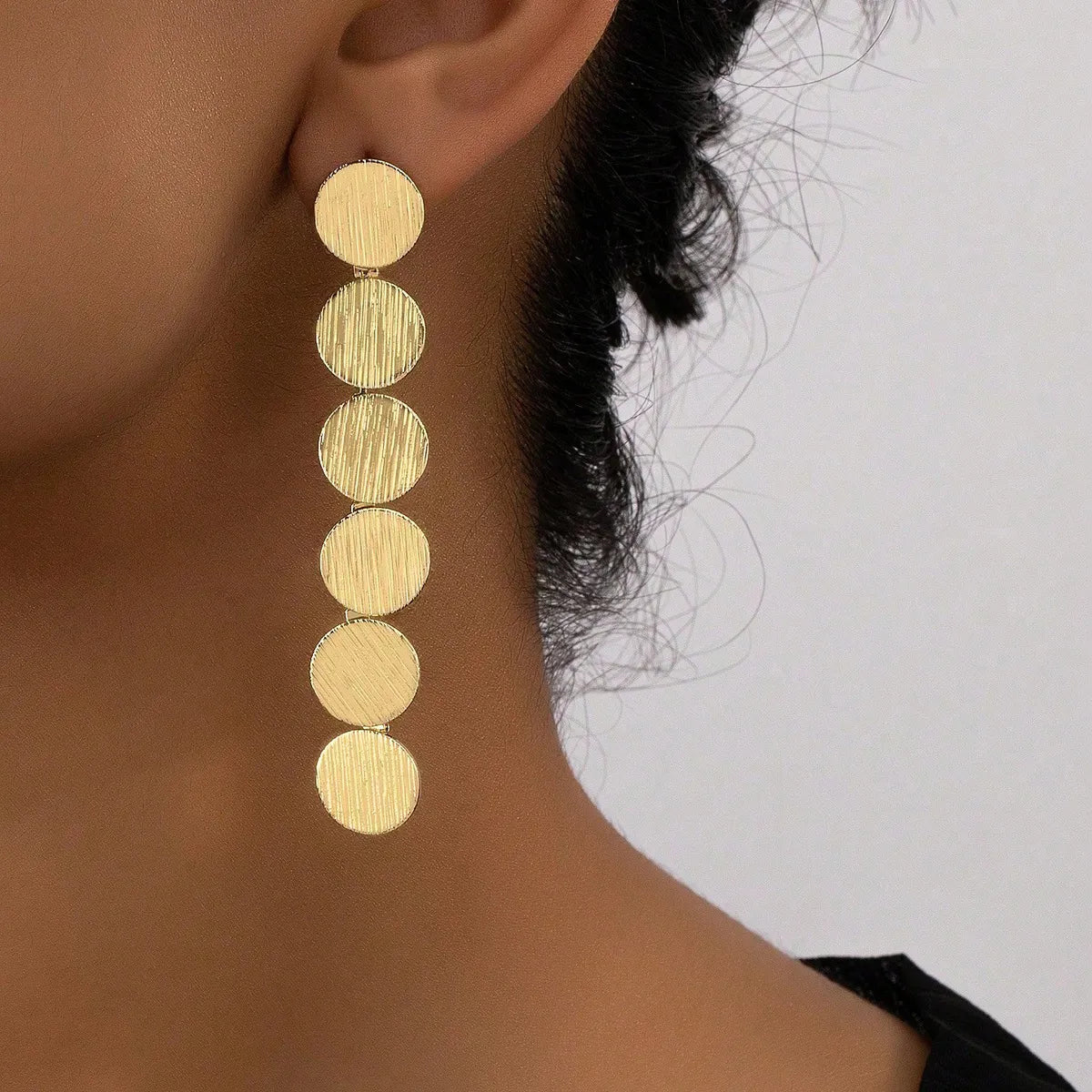 1 Pair Elegant Simple Style Round Iron Gold Plated Drop Earrings