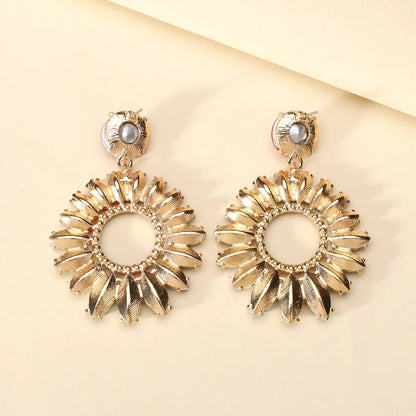 1 Pair Elegant Simple Style Shiny Round Plating Hollow Out Inlay Zinc Alloy Rhinestones Drop Earrings