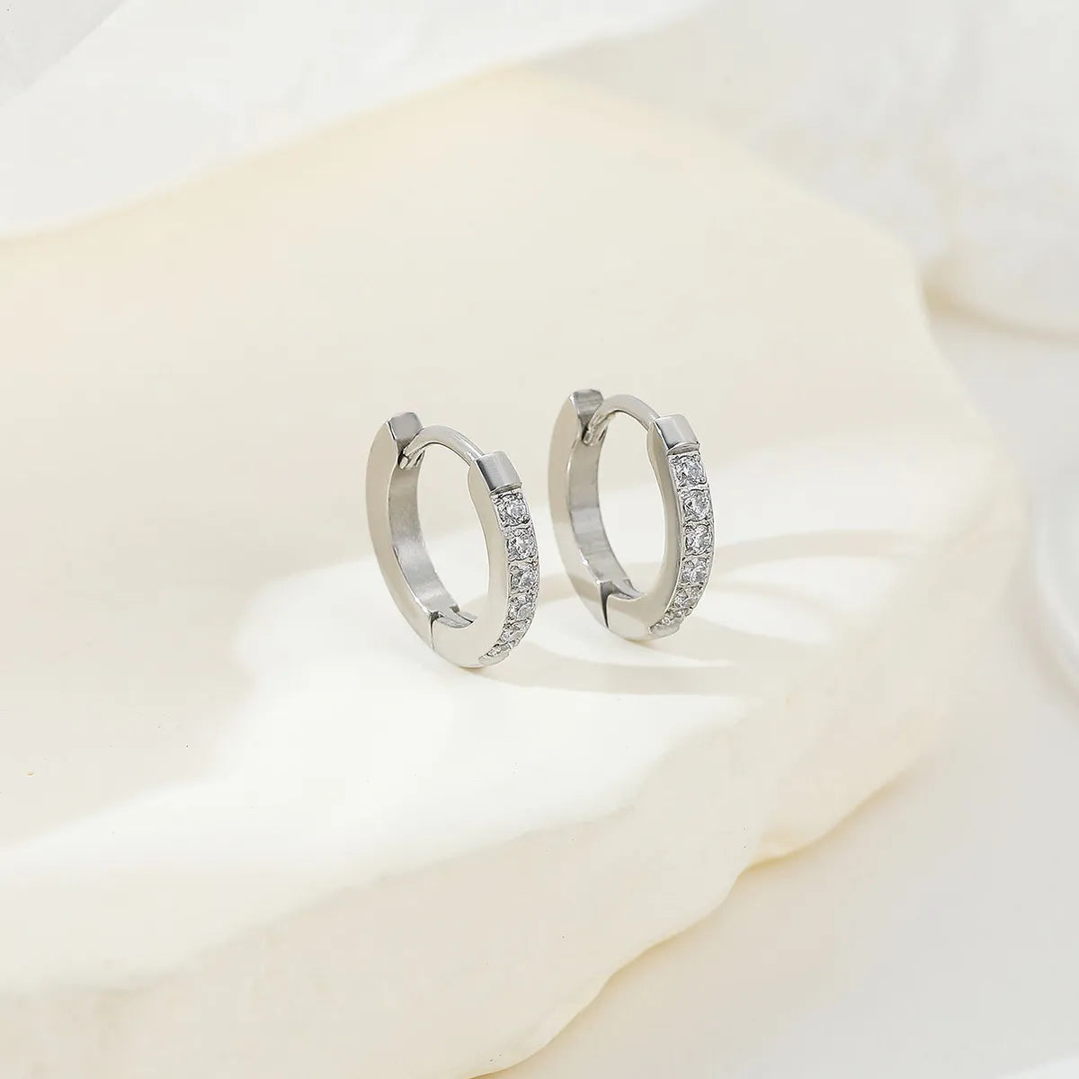 1 Pair Elegant Simple Style Solid Color Inlay Stainless Steel Zircon White Gold Plated Gold Plated Hoop Earrings