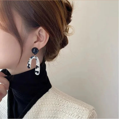 1 Pair Elegant Simple Style Streetwear Geometric Acetic Acid Sheets Drop Earrings