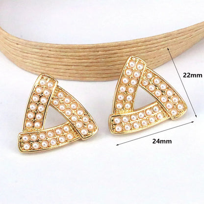 1 Pair Elegant Simple Style Triangle Heart Shape Plating Inlay Copper Artificial Pearls 18k Gold Plated Earrings