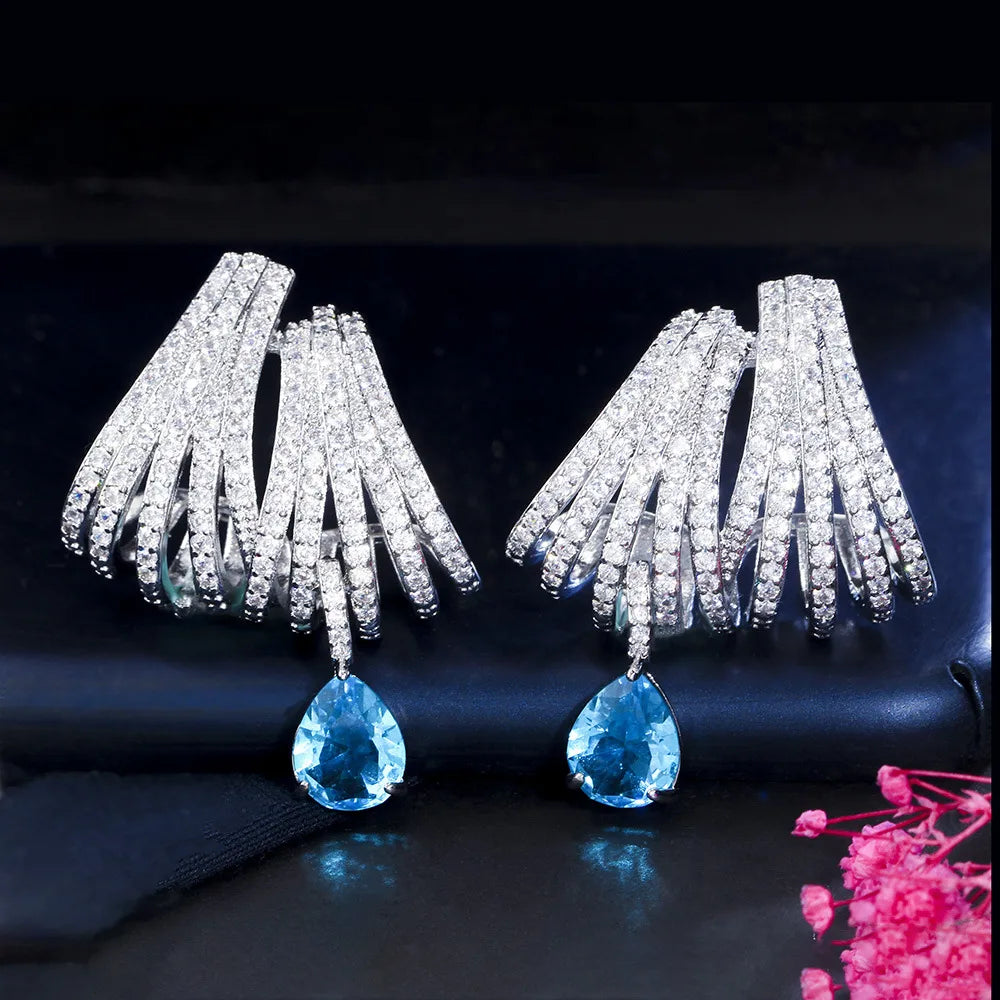 1 Pair Elegant Simple Style Water Droplets Plating Inlay Copper Zircon White Gold Plated Drop Earrings