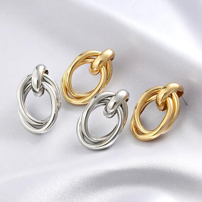 1 Pair Elegant Solid Color Hollow Out Alloy Ear Studs