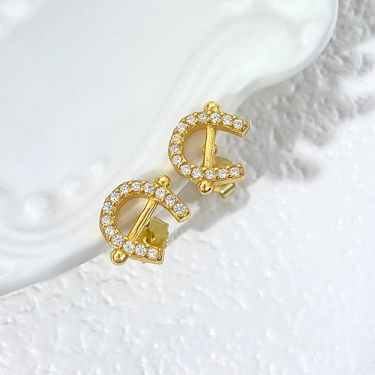 1 Pair Elegant Solid Color Plating Inlay Sterling Silver Zircon Ear Studs