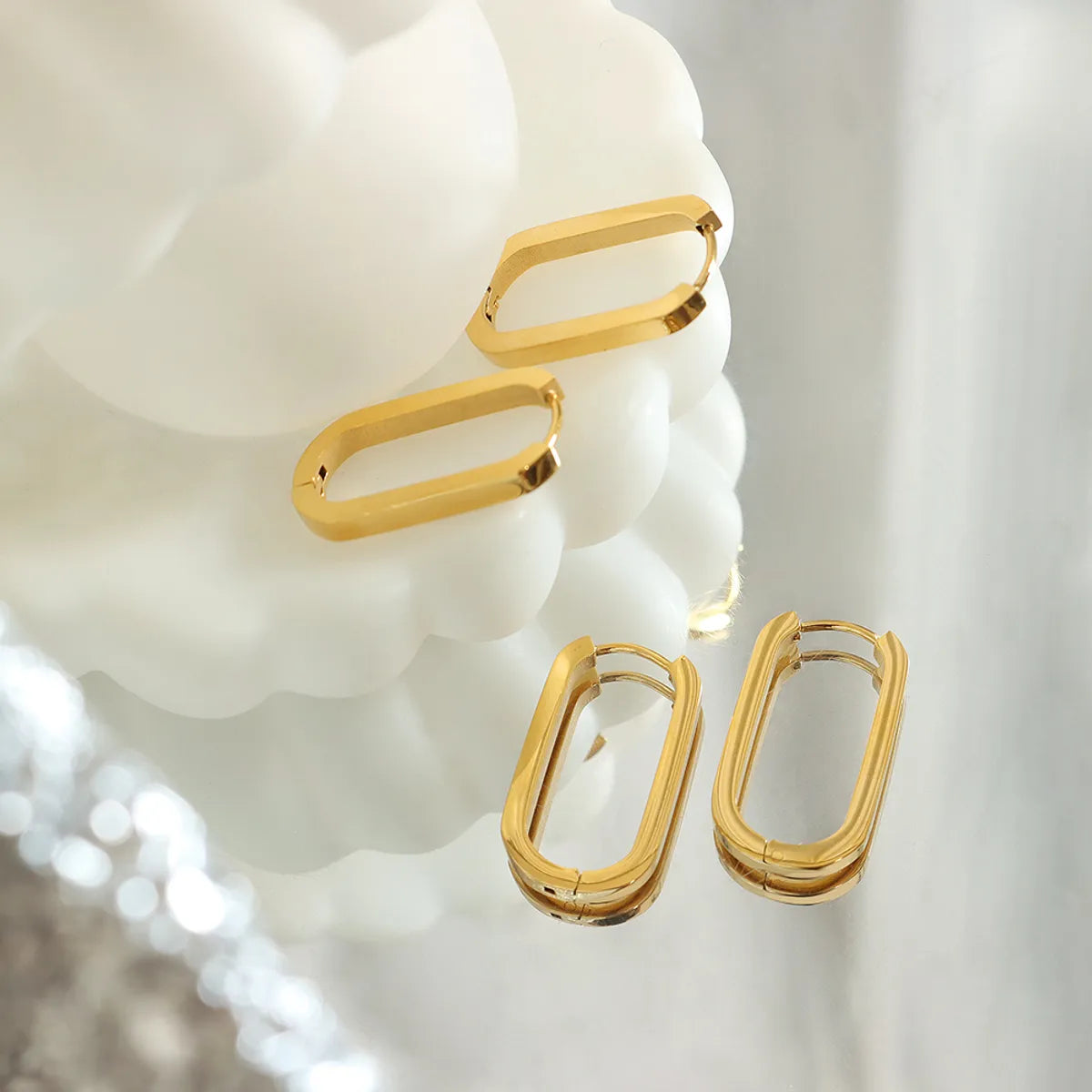 1 Pair Elegant Solid Color Titanium Steel Plating 18k Gold Plated Earrings