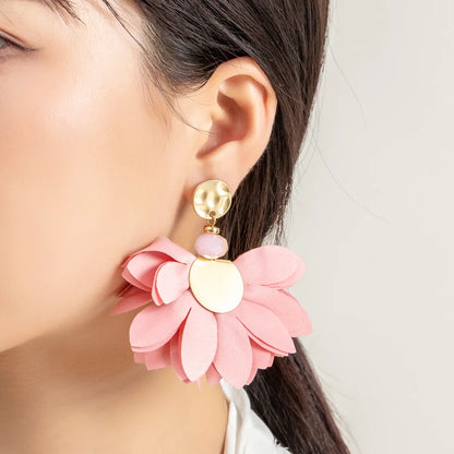 1 Pair Elegant Streetwear Flower Plating Alloy Polyester Gold Plated Drop Earrings