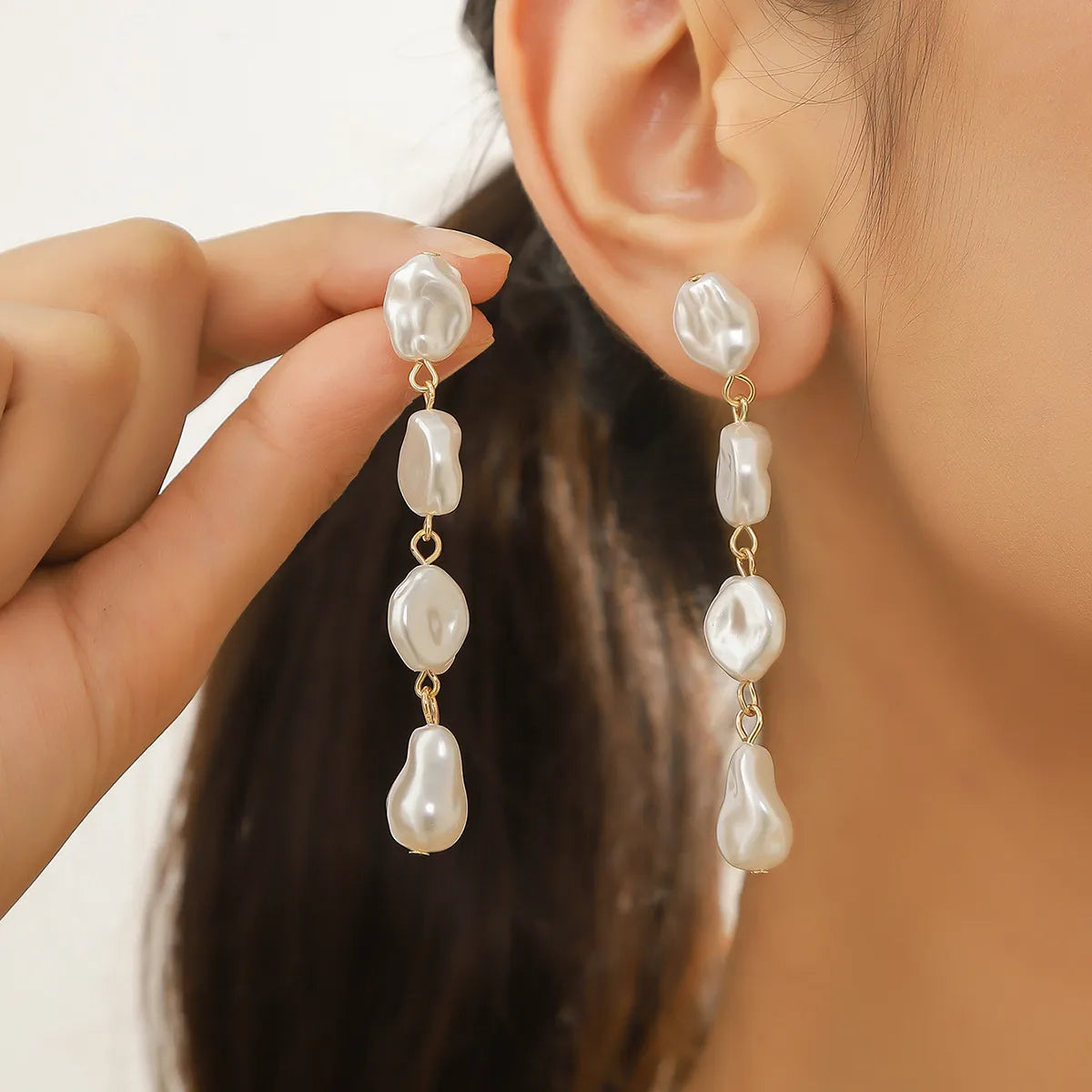 1 Pair Elegant Streetwear Geometric Plating Imitation Pearl Drop Earrings