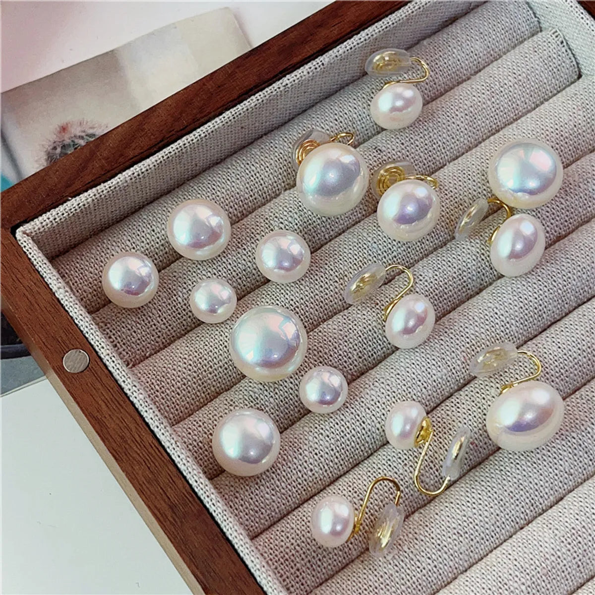 1 Pair Elegant Streetwear Geometric Plating Imitation Pearl Ear Studs