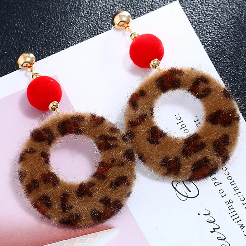 1 Pair Elegant Streetwear Round Leopard Alloy Gold Plated Drop Earrings