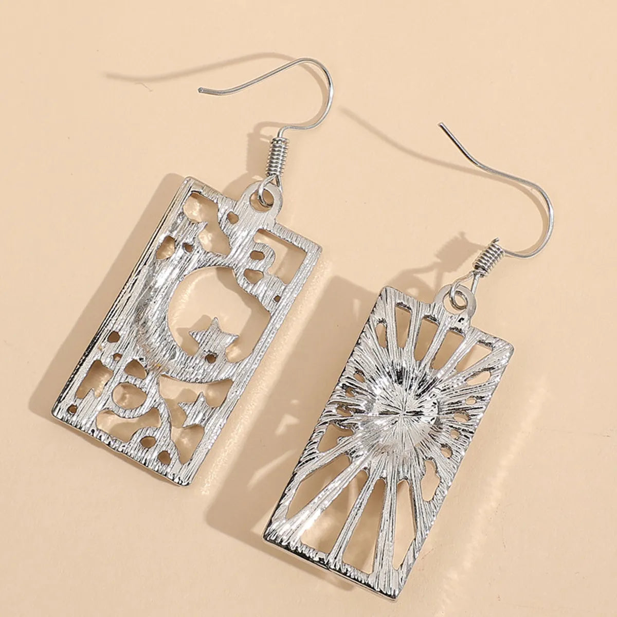 1 Pair Elegant Sun Moon Alloy Drop Earrings