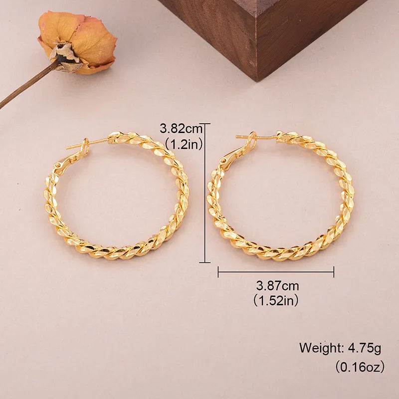 1 Pair Elegant Sweet Artistic Round Braid Copper 18K Gold Plated Palladium White K Earrings