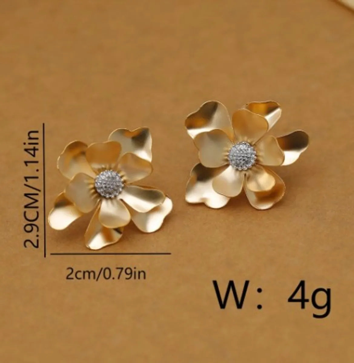 1 Pair Elegant Sweet Classic Style Flower Copper 18K Gold Plated Ear Studs