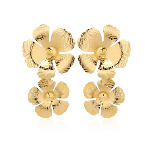 1 Pair Elegant Sweet Commute Flower Plating Iron Gold Plated Drop Earrings