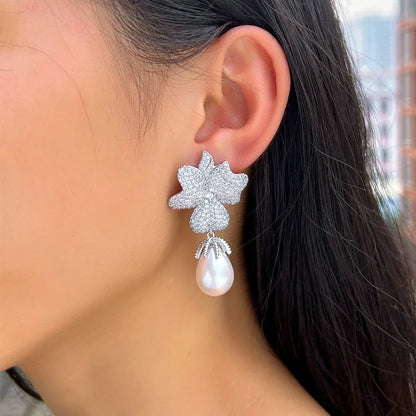 1 Pair Elegant Sweet Flower Petal Plating Inlay Copper Artificial Pearls Zircon White Gold Plated Drop Earrings