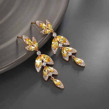 1 Pair Elegant Xuping Sweet Flower Plating Inlay Alloy Artificial Gemstones 18k Gold Plated Drop Earrings